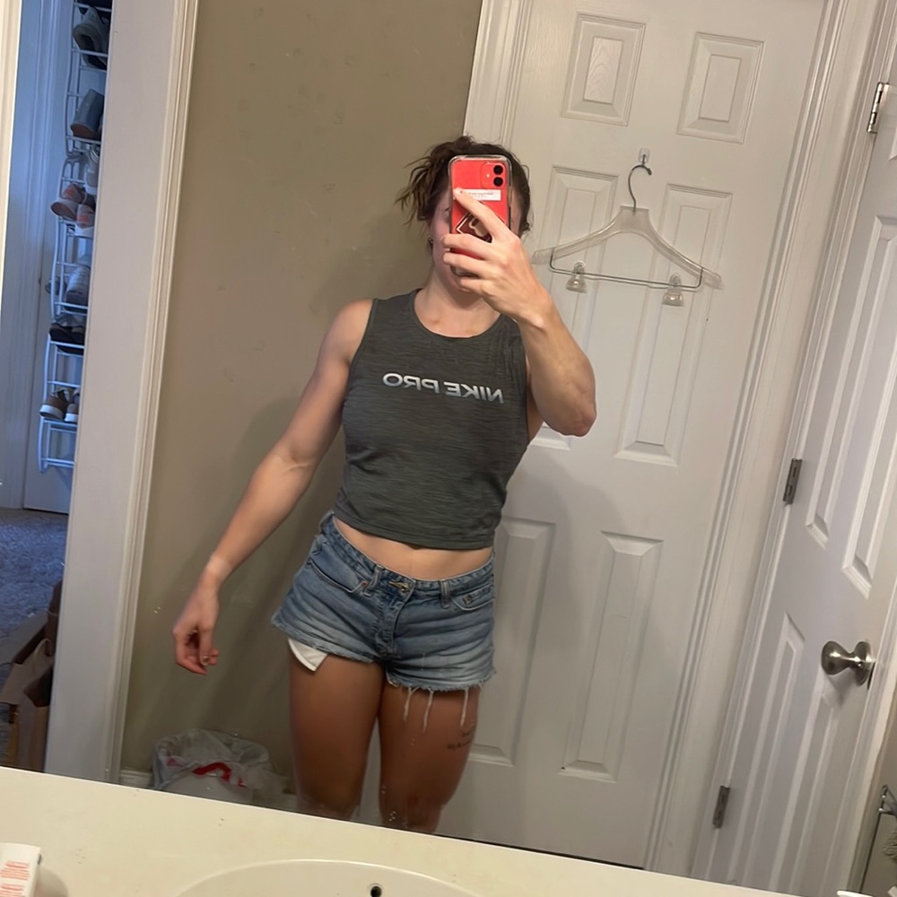 Nike Pro Cropped Muscle Tank